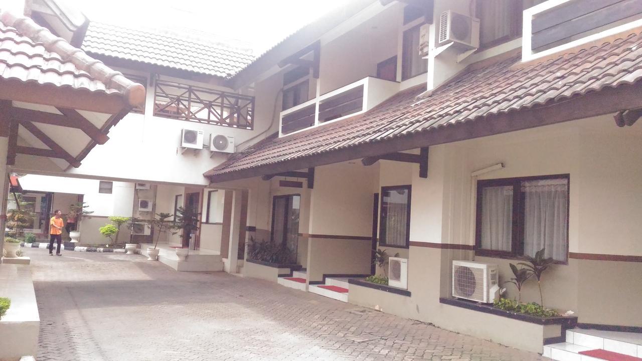 D'Arcici Hotel Plumpang Jakarta Exterior photo